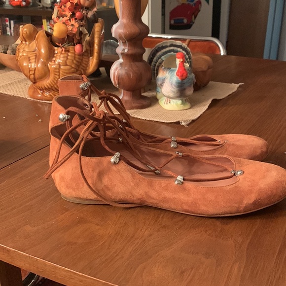 Gently worn a few times Brown Suede Ghillie style flats - Picture 4 of 7